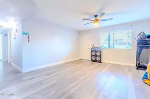 7139 W Wilshire Dr, Phoenix, AZ 85035 - Photo 6