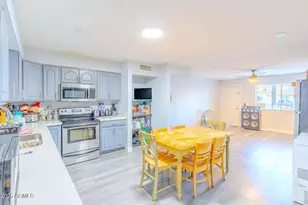 7139 W Wilshire Dr, Phoenix, AZ 85035 - Photo 6