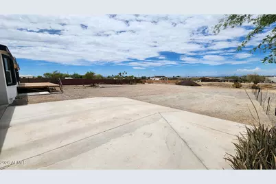 9647 S 30th Drive, Laveen, AZ 85339 - Photo 2