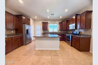 875 W Ayrshire Trail, San Tan Valley, AZ 85143 - Photo 2