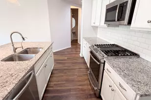 10066 W Cashman Dr, Peoria, AZ 85383 - Photo 12