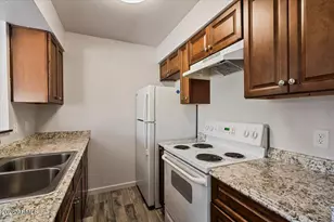 1346 E Mountain View Rd, Phoenix, AZ 85020 - Photo 20