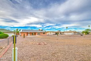 10355 W Caron Dr, Sun City, AZ 85351 - Photo 34