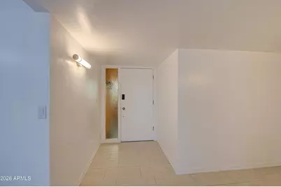 10355 W Caron Drive, Sun City, AZ 85351 - Photo 6