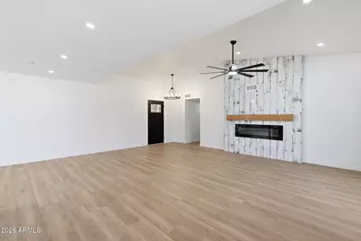 4062 W Christy Drive, Phoenix, AZ 85029 - Photo 6