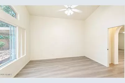 18620 N 2nd Avenue, Phoenix, AZ 85027 - Photo 14