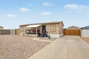 16340 S Lunar Rd, Arizona City, AZ 85123 - Photo 4