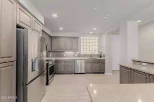 17850 N 68th St, Phoenix, AZ 85054 - Photo 30