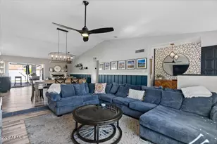 2318 E Yucca St, Phoenix, AZ 85028 - Photo 2