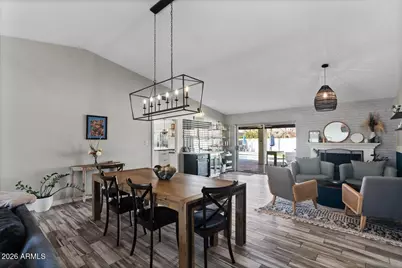 2318 E Yucca Street, Phoenix, AZ 85028 - Photo 14
