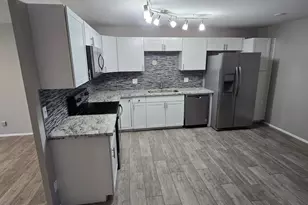 12462 N 33rd St, Phoenix, AZ 85032 - Photo 4