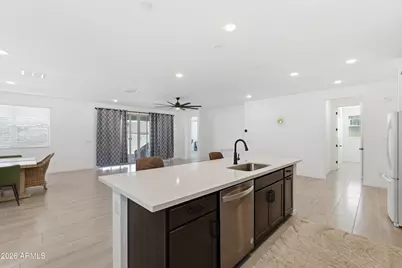 4650 W Gilbert Lane, San Tan Valley, AZ 85144 - Photo 10