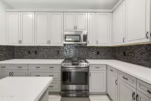 1692 W Homestead Dr, Chandler, AZ 85286 - Photo 8