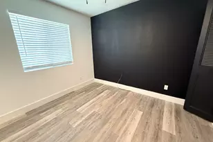 2116 E Marconi Ave, Phoenix, AZ 85022 - Photo 10