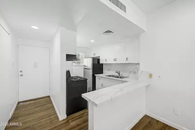 6125 E Indian School Road #242, Scottsdale, AZ 85251 - Photo 8