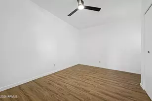 6125 E Indian School Rd, Scottsdale, AZ 85251 - Photo 18