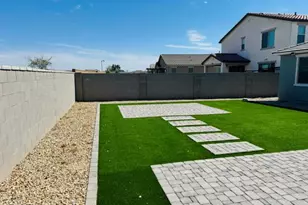 21743 N Daniel Dr, Maricopa, AZ 85138 - Photo 18