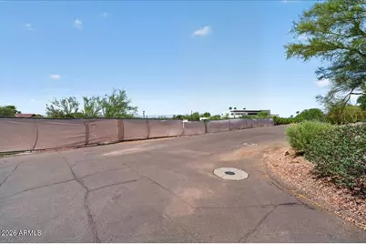 4853 E White Gates Drive #11, Phoenix, AZ 85018 - Photo 20