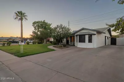 1708 W Sunnyslope Lane, Phoenix, AZ 85021 - Photo 2