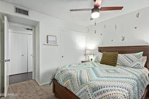 1645 E Manhatton Dr, Tempe, AZ 85282 - Photo 18