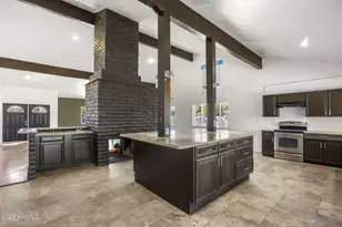 7244 N 46th Ave, Glendale, AZ 85301 - Photo 10