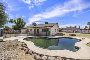 7244 N 46th Ave, Glendale, AZ 85301 - Photo 34