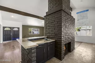 7244 N 46th Ave, Glendale, AZ 85301 - Photo 8