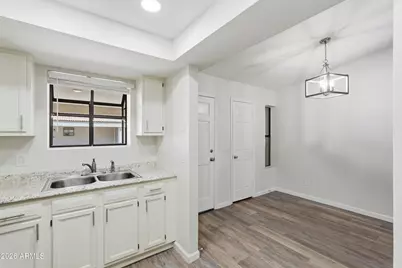 1500 N Sunview Parkway #74, Gilbert, AZ 85234 - Photo 6