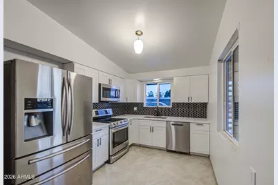 10908 W Windsor Drive, Sun City, AZ 85351 - Photo 10