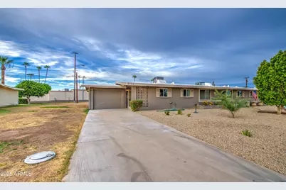 10908 W Windsor Drive, Sun City, AZ 85351 - Photo 4