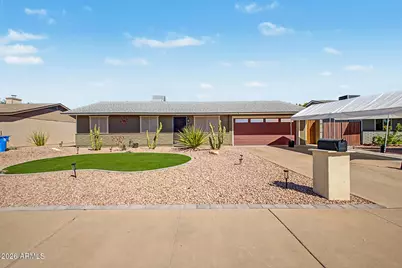 112 E Juniper Avenue, Gilbert, AZ 85234 - Photo 2
