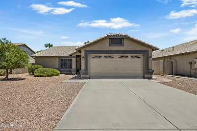 20037 N 110th Lane, Peoria, AZ 85373 - Photo 2