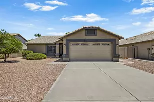20037 N 110th Ln, Peoria, AZ 85373 - Photo 2