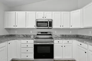 20037 N 110th Ln, Peoria, AZ 85373 - Photo 22