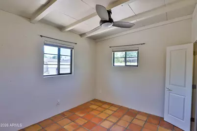 4243 E Campbell Avenue, Phoenix, AZ 85018 - Photo 10