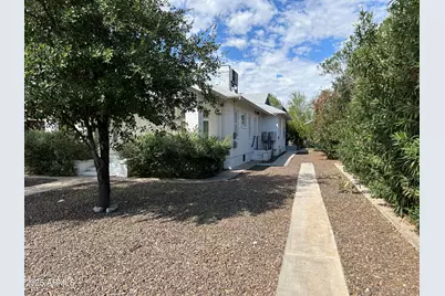 526 W Culver Street #B, Phoenix, AZ 85003 - Photo 2