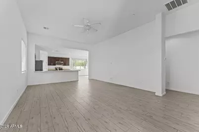 721 E Carol Avenue, Phoenix, AZ 85020 - Photo 22