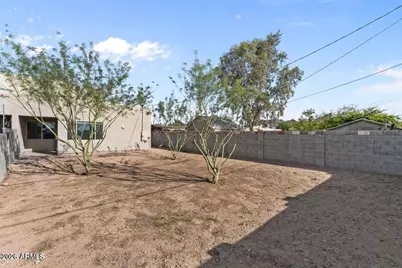 721 E Carol Avenue, Phoenix, AZ 85020 - Photo 14