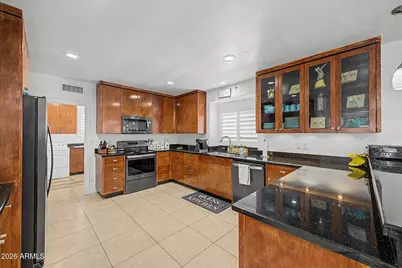 25513 N 15th Avenue, Phoenix, AZ 85085 - Photo 14