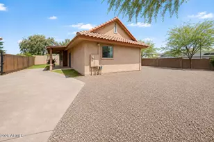 25513 N 15th Ave, Phoenix, AZ 85085 - Photo 44