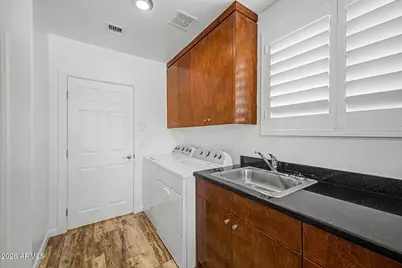 25513 N 15th Avenue, Phoenix, AZ 85085 - Photo 34
