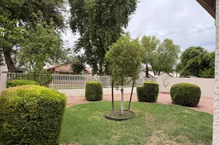 1651 W Orchid Ln, Chandler, AZ 85224 - Photo 2