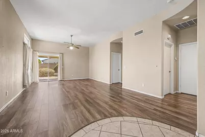 9733 W Mountain View Road, Peoria, AZ 85345 - Photo 4
