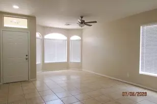6135 W Navajo Dr, Glendale, AZ 85302 - Photo 12