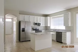 6135 W Navajo Dr, Glendale, AZ 85302 - Photo 10