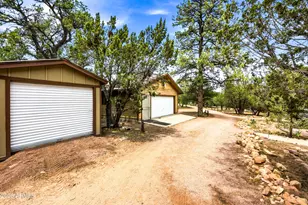 3071 Ponderosa Rd, Overgaard, AZ 85933 - Photo 54