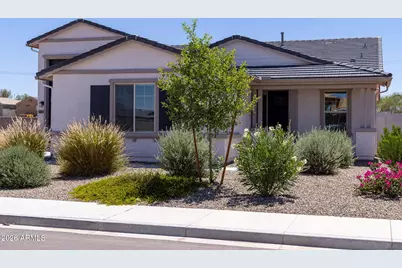 18823 N Avelino Drive, Maricopa, AZ 85138 - Photo 4