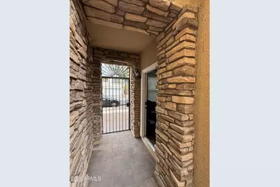 2239 E Bowker Street, Phoenix, AZ 85040 - Photo 42