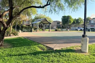 2239 E Bowker St, Phoenix, AZ 85040 - Photo 48