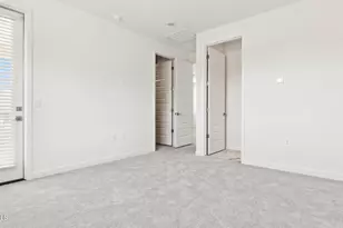 9739 S 12th Street S, Phoenix, AZ 85042 - Photo 16